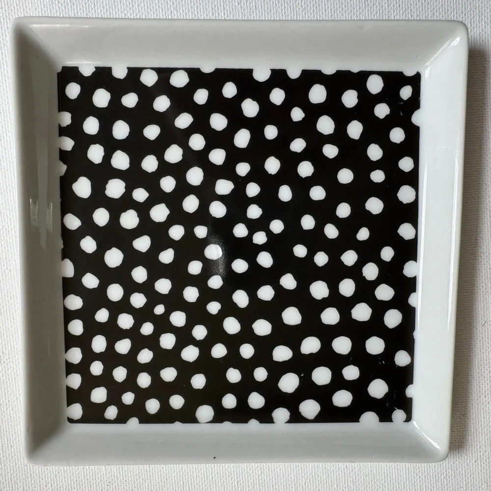Crate & Barrel Appetizer Plates Set of 4 Black White Square Stoneware Geometric